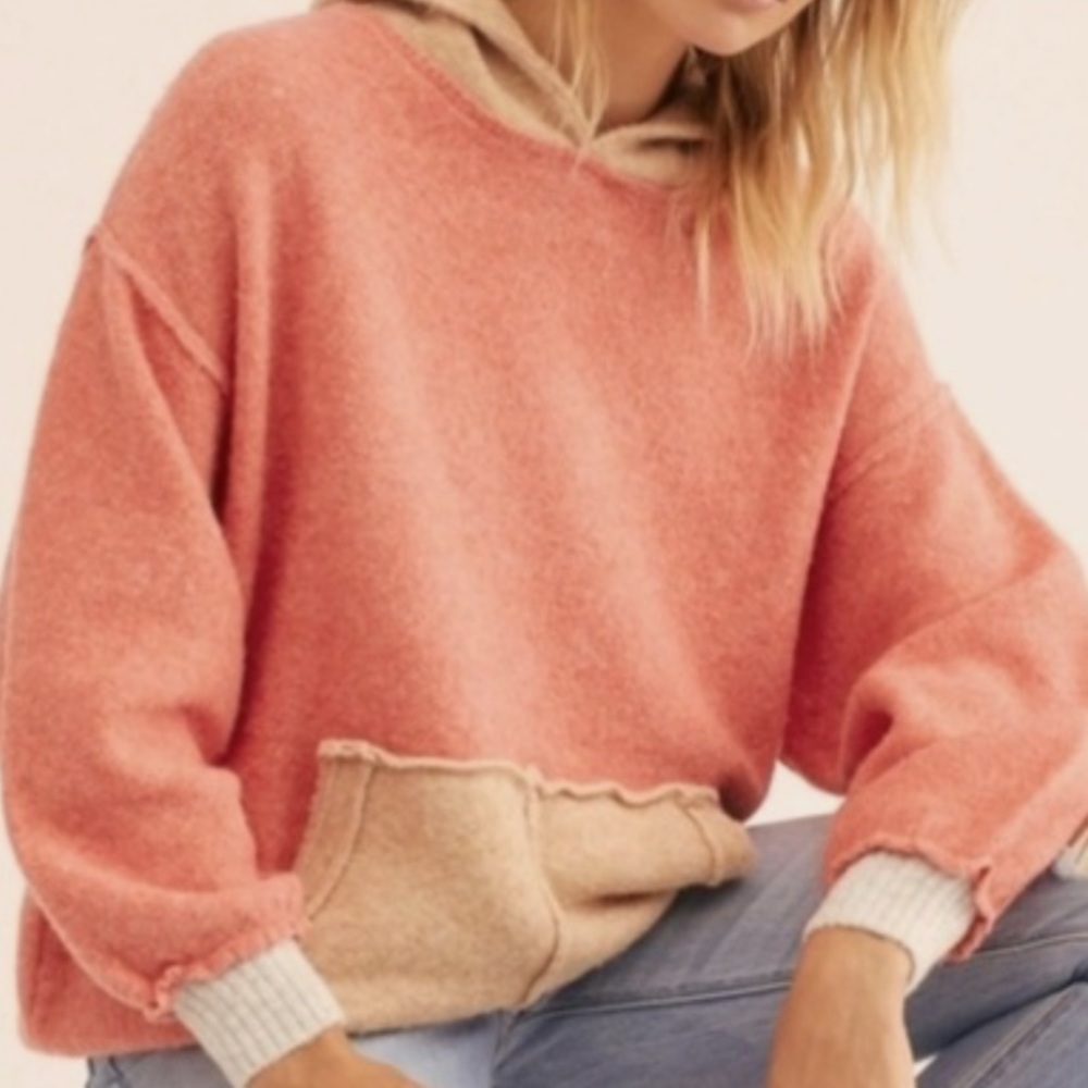 Gorgeous coral orange free people sweater with pocket and hood NWT size XS